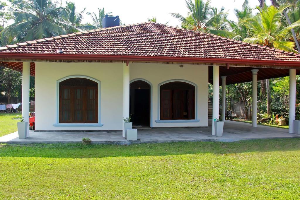 Methira Villa Aluthgama Cameră foto
